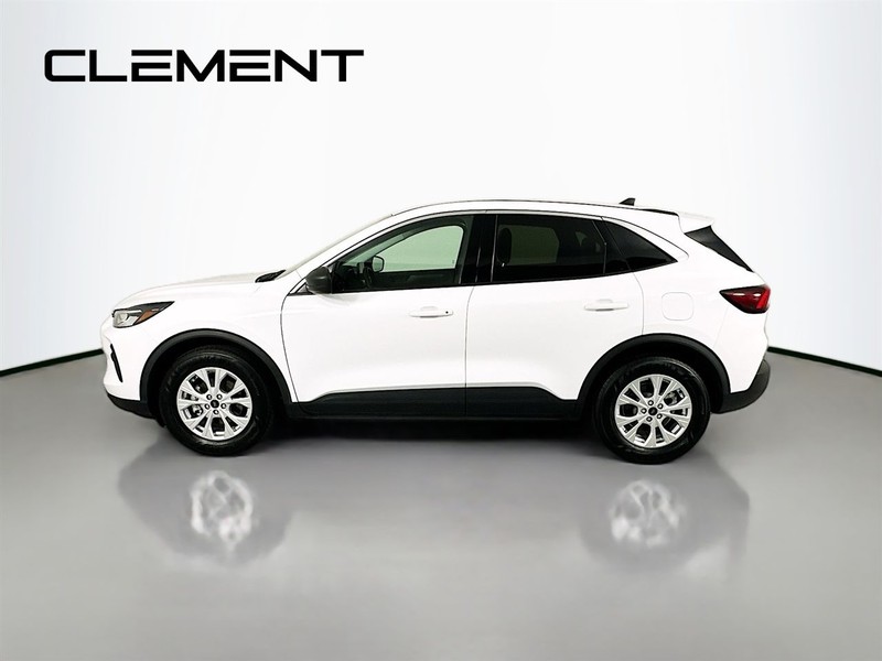 Ford Escape Vehicle Image 06