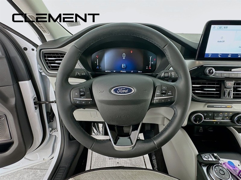 Ford Escape Vehicle Image 15