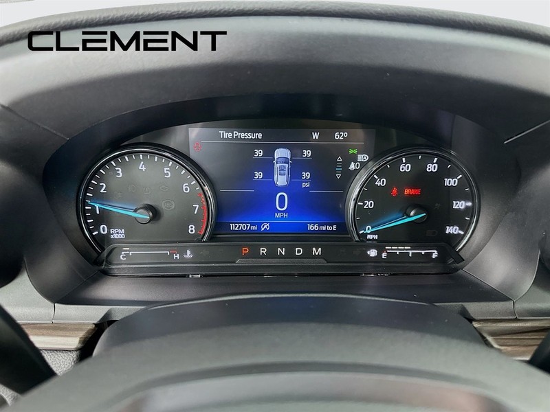 Ford Explorer Vehicle Image 18