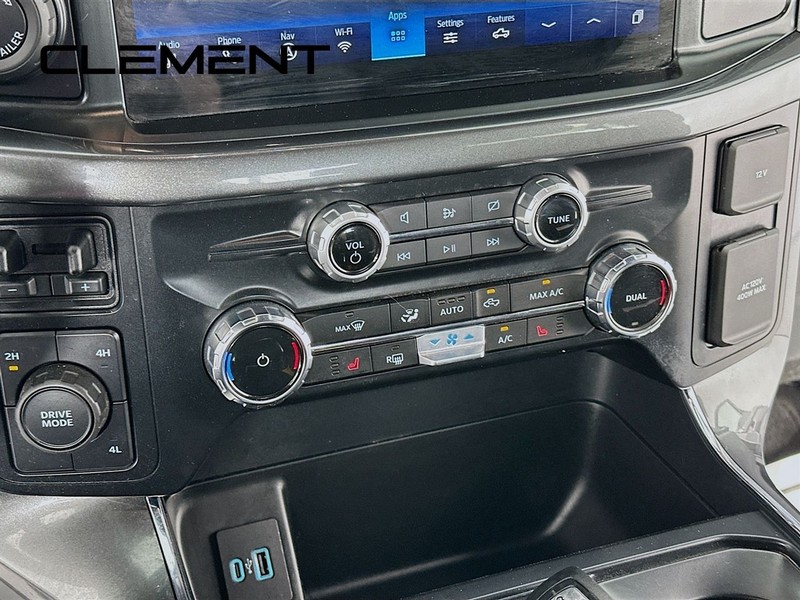 Ford F-150 Vehicle Full-screen Gallery Image 22