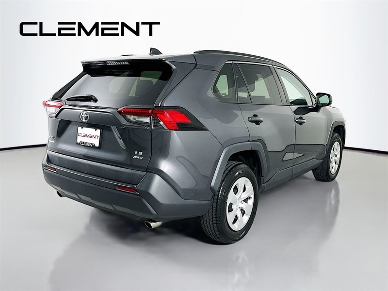 Toyota RAV4 Vehicle Image 07