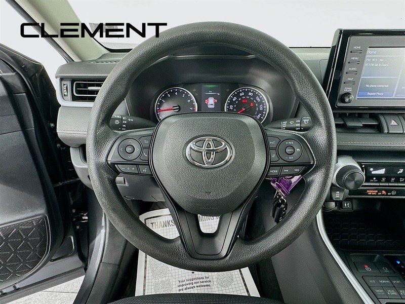Toyota RAV4 Vehicle Image 15