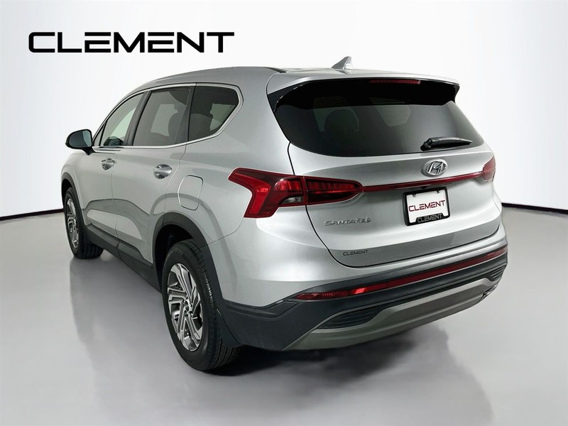 Hyundai Santa Fe Vehicle Image 10