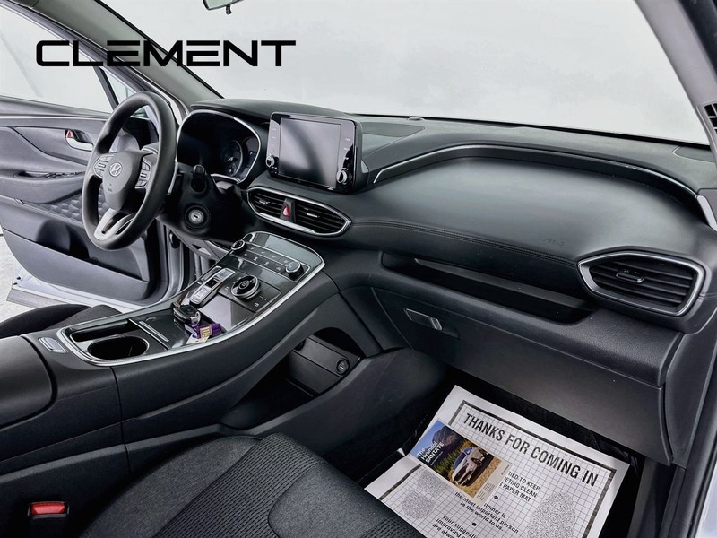 Hyundai Santa Fe Vehicle Image 32
