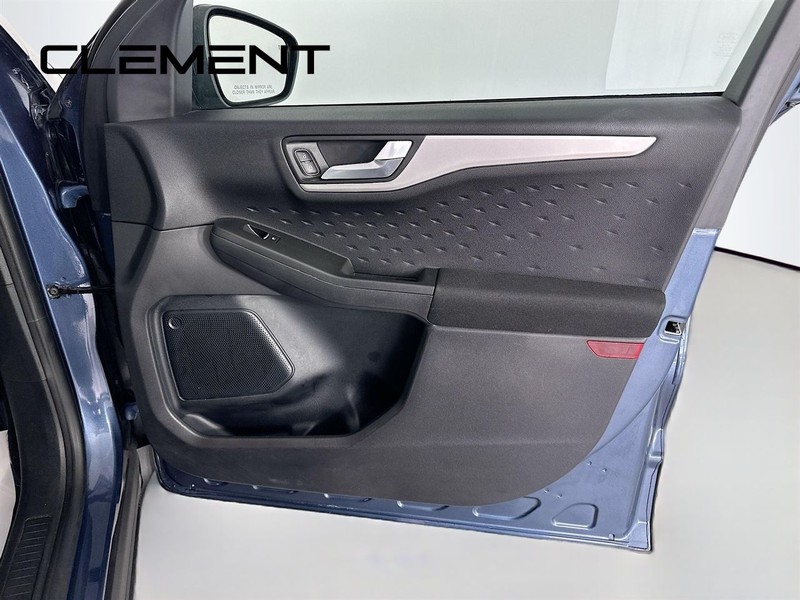 Ford Escape Vehicle Image 34