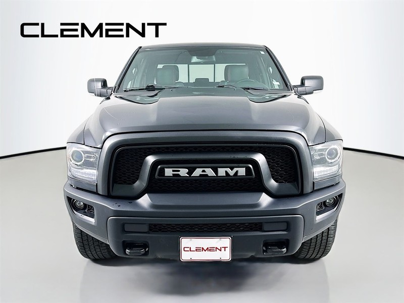 Ram 1500 Vehicle Full-screen Gallery Image 3