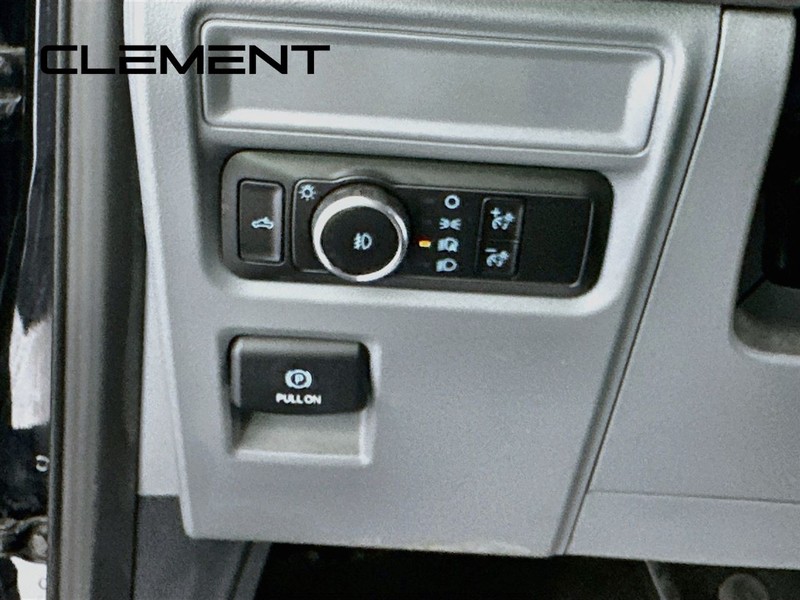 Ford F-150 Vehicle Image 14