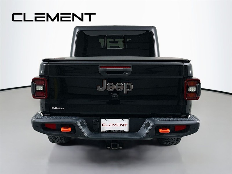 Jeep Gladiator Vehicle Image 08