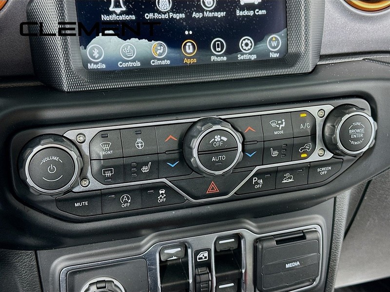Jeep Gladiator Vehicle Image 22