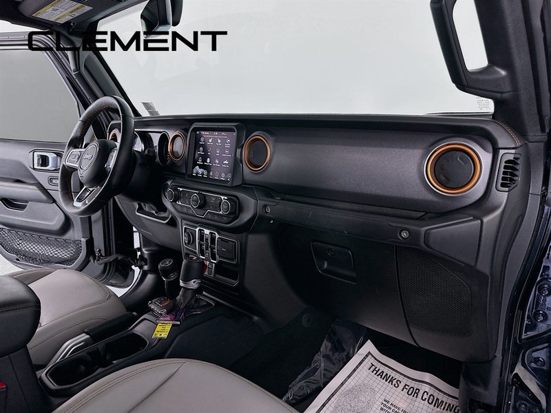 Jeep Gladiator Vehicle Image 33
