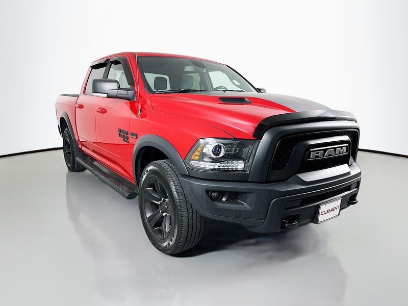 Ram 1500 Classic Vehicle Full-screen Gallery Image 3