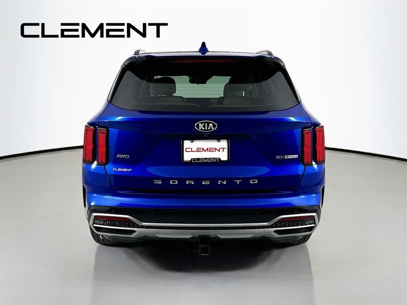 Kia Sorento Vehicle Full-screen Gallery Image 8