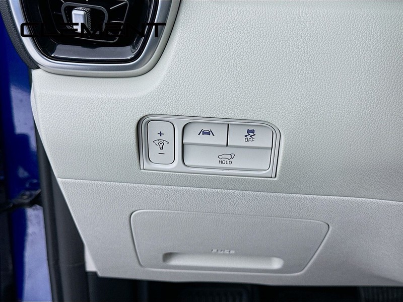 Kia Sorento Vehicle Full-screen Gallery Image 14