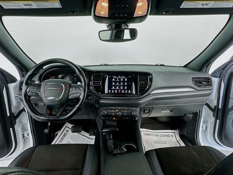 Dodge Durango Vehicle Full-screen Gallery Image 9