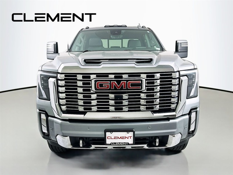 GMC Sierra 2500HD Vehicle Image 03