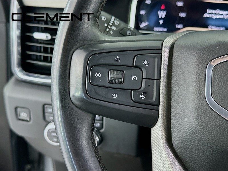 GMC Sierra 2500HD Vehicle Image 16