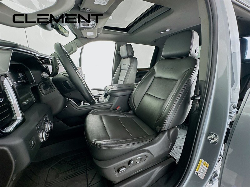 GMC Sierra 2500HD Vehicle Image 31