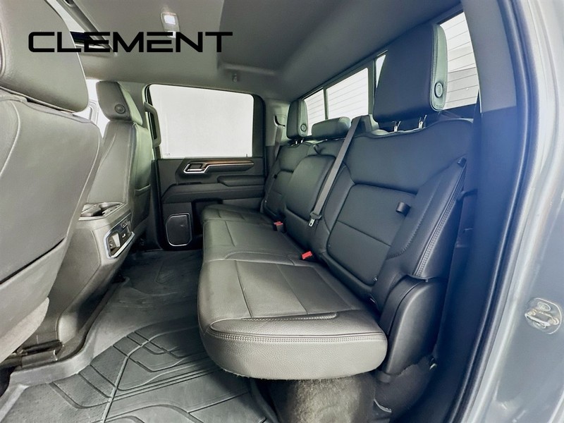 GMC Sierra 2500HD Vehicle Image 33