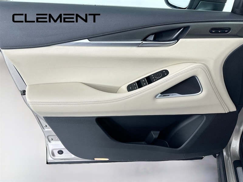 INFINITI QX60 Vehicle Image 29