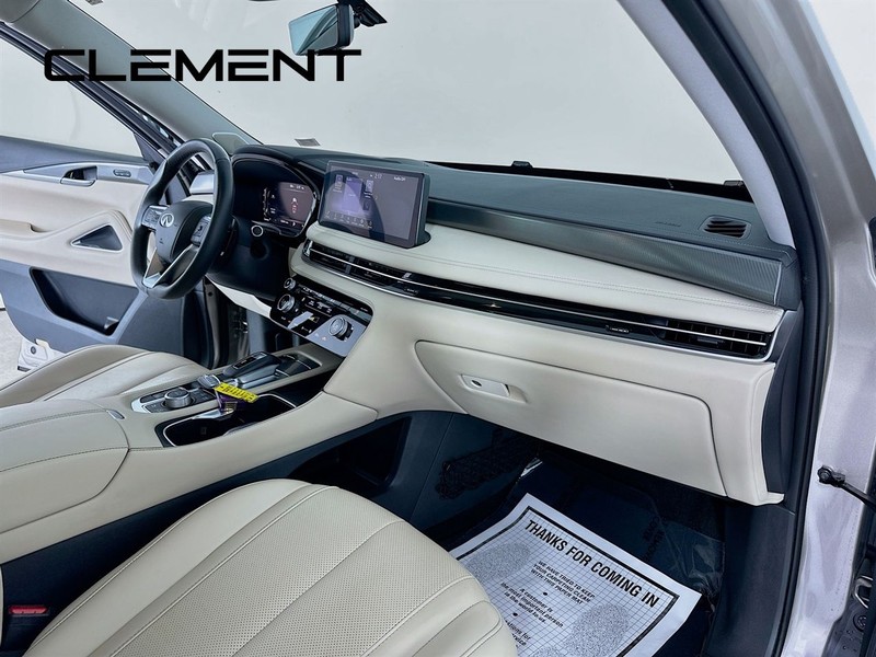 INFINITI QX60 Vehicle Image 37