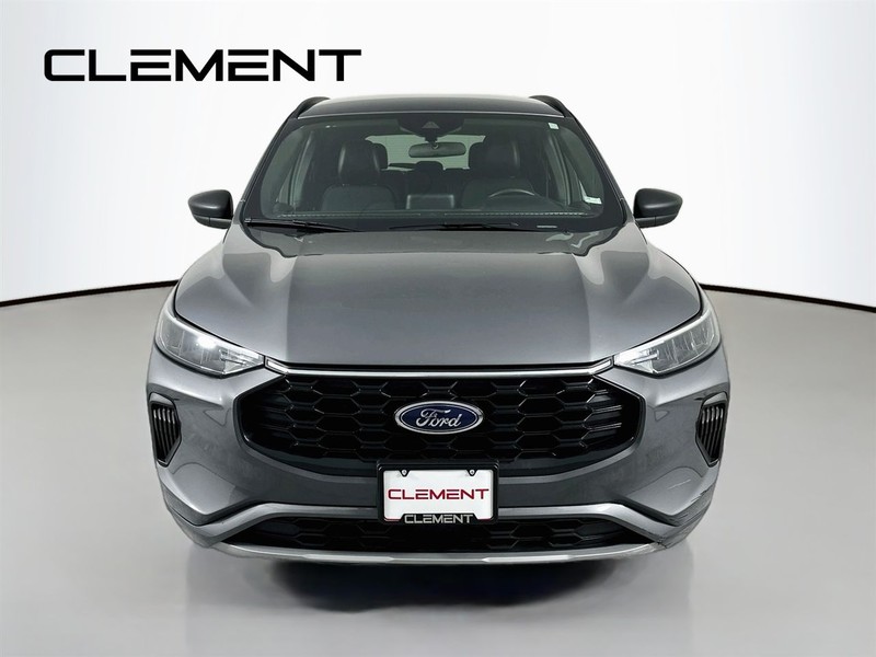 Ford Escape Vehicle Image 03