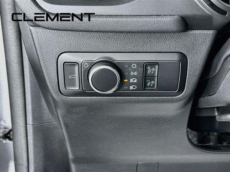 Ford Escape Vehicle Image 14