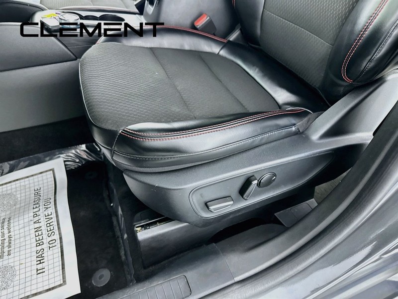 Ford Escape Vehicle Image 28