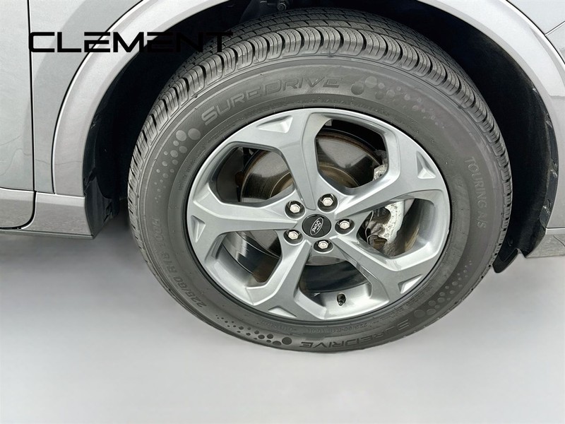 Ford Escape Vehicle Image 35