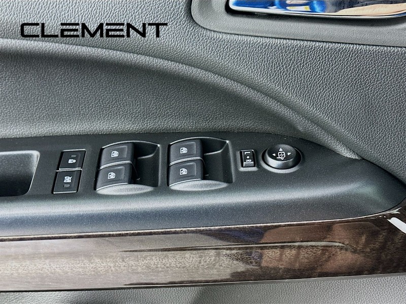 GMC Canyon Vehicle Image 24