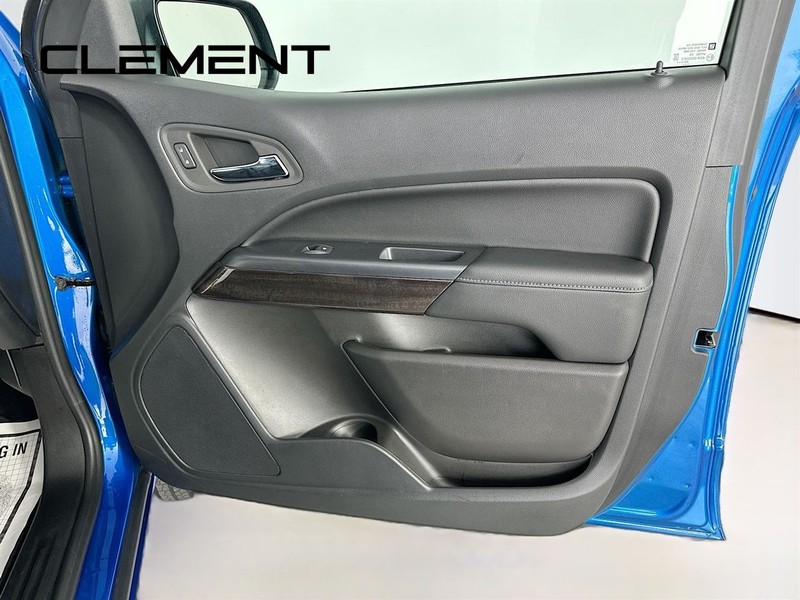GMC Canyon Vehicle Image 33
