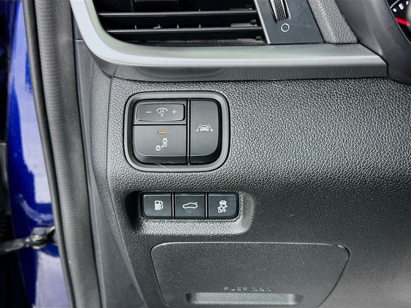 Kia Optima Vehicle Full-screen Gallery Image 10