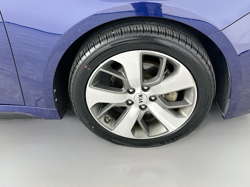 Kia Optima Vehicle Full-screen Gallery Image 28