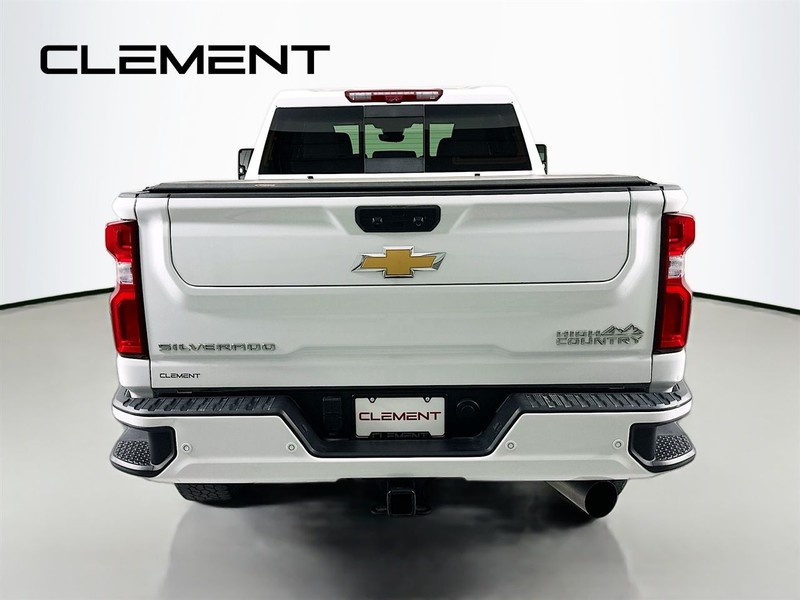 Chevrolet Silverado 2500HD Vehicle Image 08
