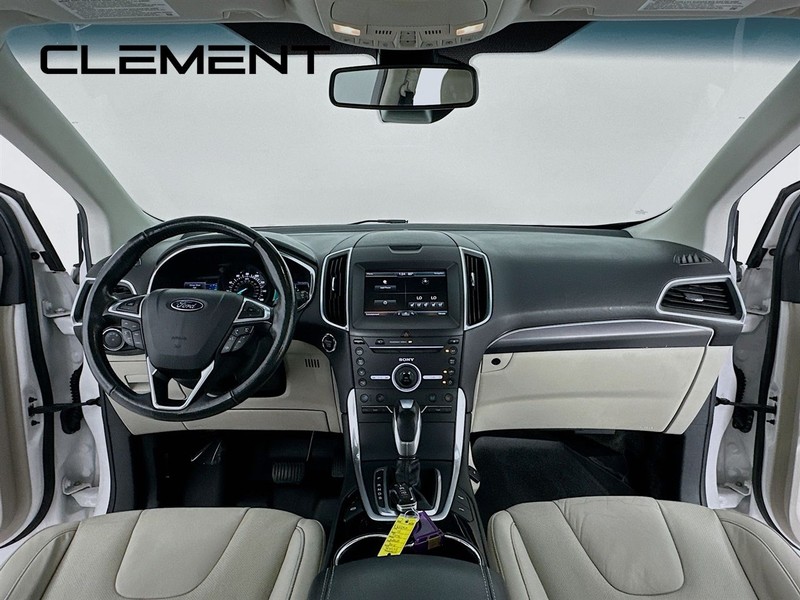 Ford Edge Vehicle Image 12