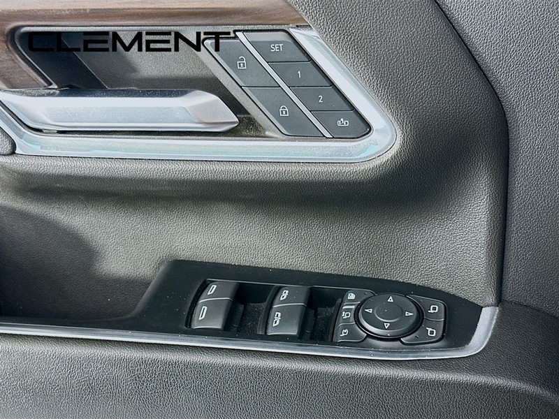 GMC Sierra 2500HD Vehicle Image 22