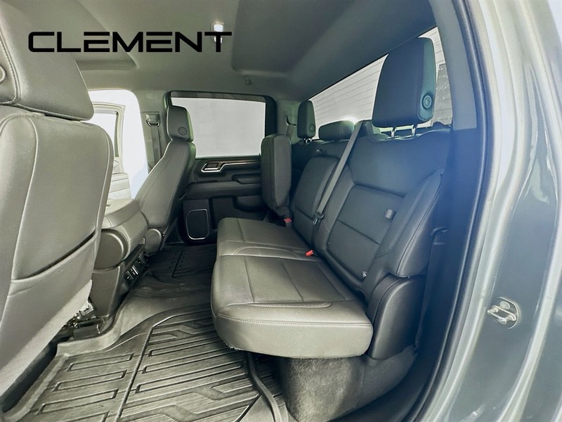 GMC Sierra 2500HD Vehicle Image 28