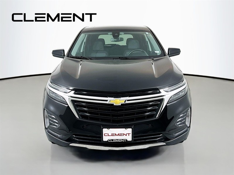 Chevrolet Equinox Vehicle Full-screen Gallery Image 03