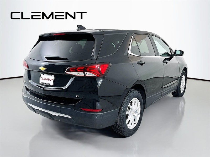 Chevrolet Equinox Vehicle Full-screen Gallery Image 07