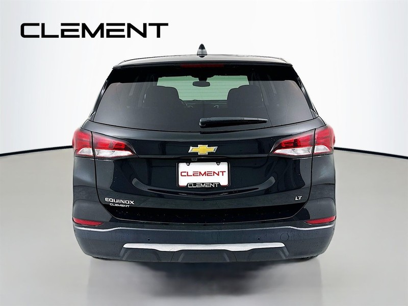 Chevrolet Equinox Vehicle Full-screen Gallery Image 08