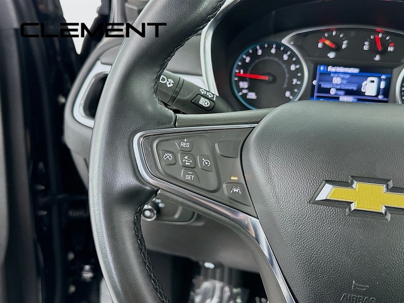 Chevrolet Equinox Vehicle Full-screen Gallery Image 16