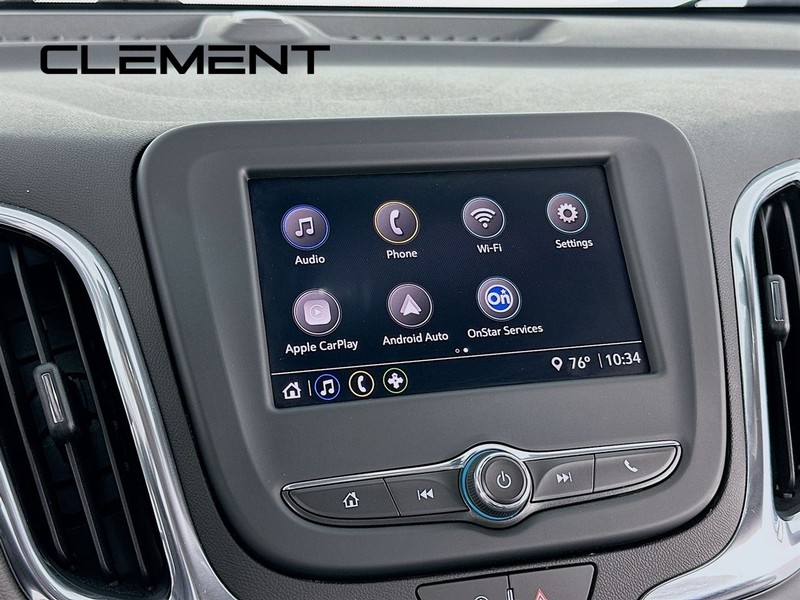 Chevrolet Equinox Vehicle Full-screen Gallery Image 19