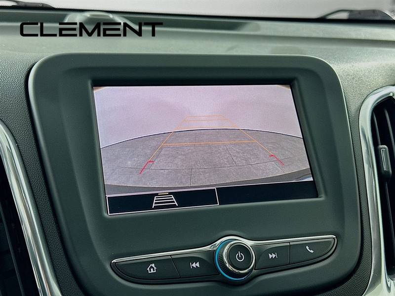Chevrolet Equinox Vehicle Full-screen Gallery Image 20