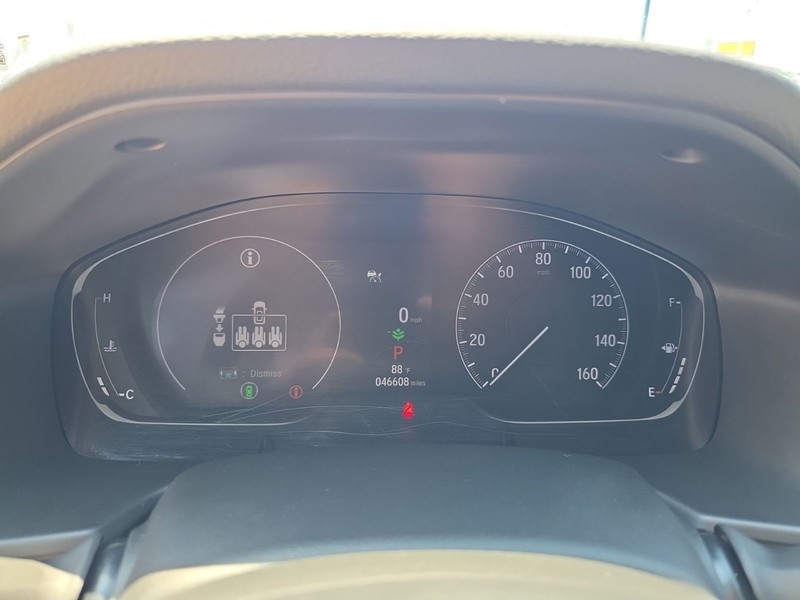 Honda Accord Sedan Vehicle Full-screen Gallery Image 13
