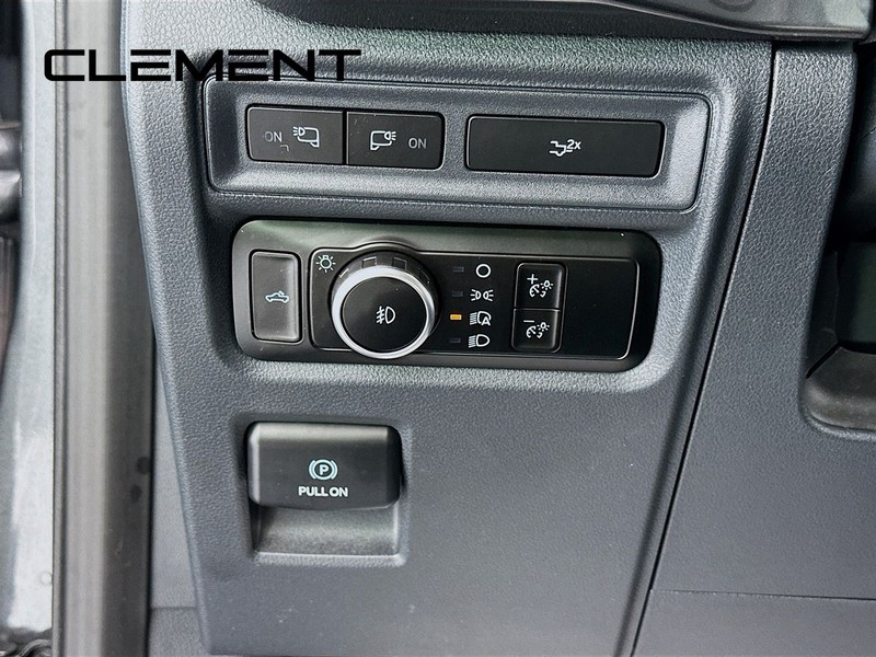 Ford F-150 Vehicle Image 14