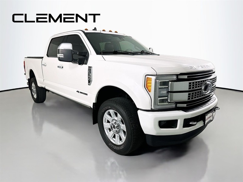 Ford Super Duty F-350 SRW Vehicle Image 05