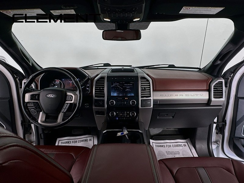 Ford Super Duty F-350 SRW Vehicle Image 12