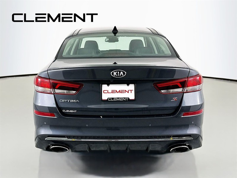 Kia Optima Vehicle Image 08