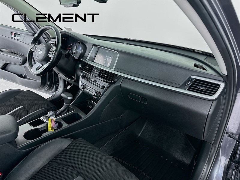 Kia Optima Vehicle Image 33