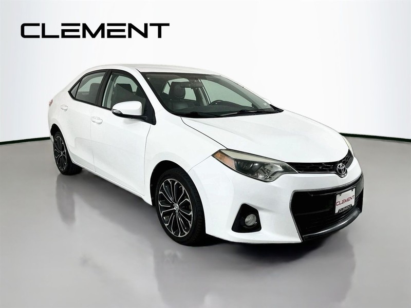 Toyota Corolla Vehicle Full-screen Gallery Image 5