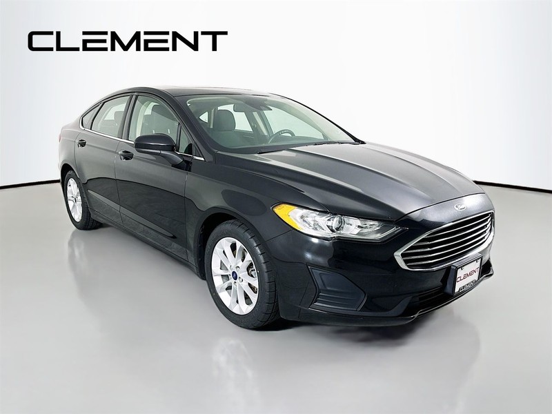 Ford Fusion Vehicle Image 05